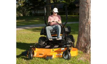 CroppedImage350210-Woods-ZeroTurnMower-FZ28K.jpg